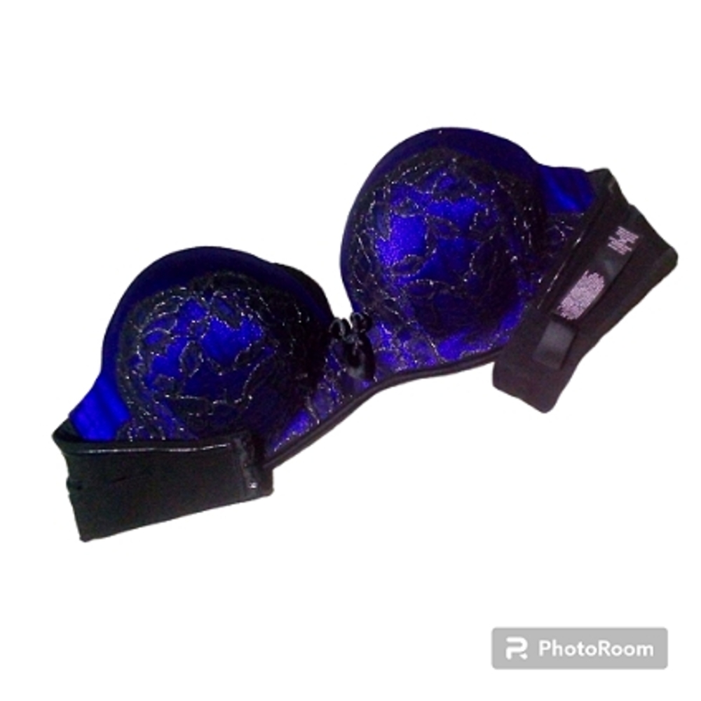 Victoria Secret bombshell bra strapless Bra Blue/purplew/black silverlined lace